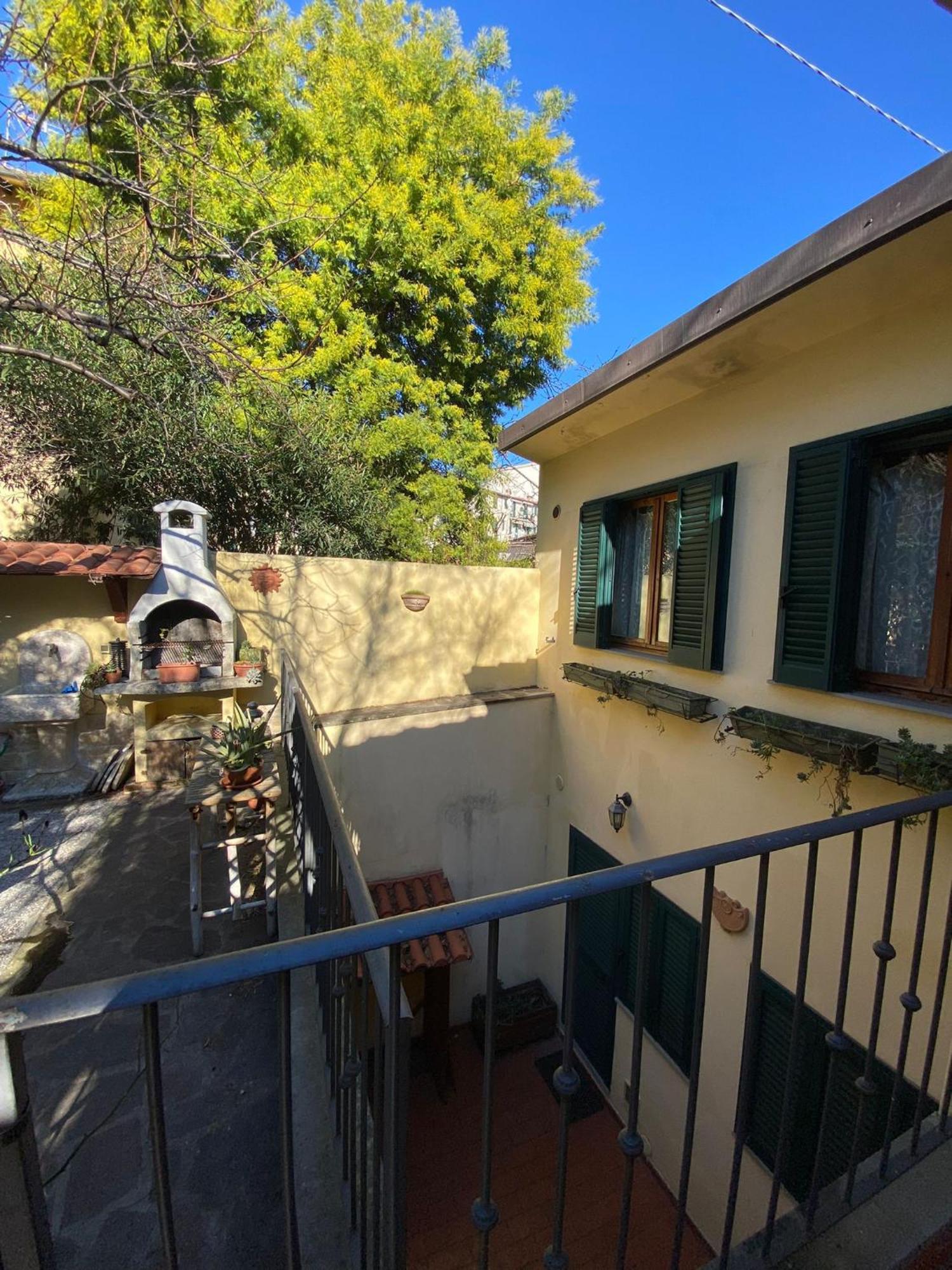 Appartamento Indipendente Con Giardino Fralu Firenze Kültér fotó